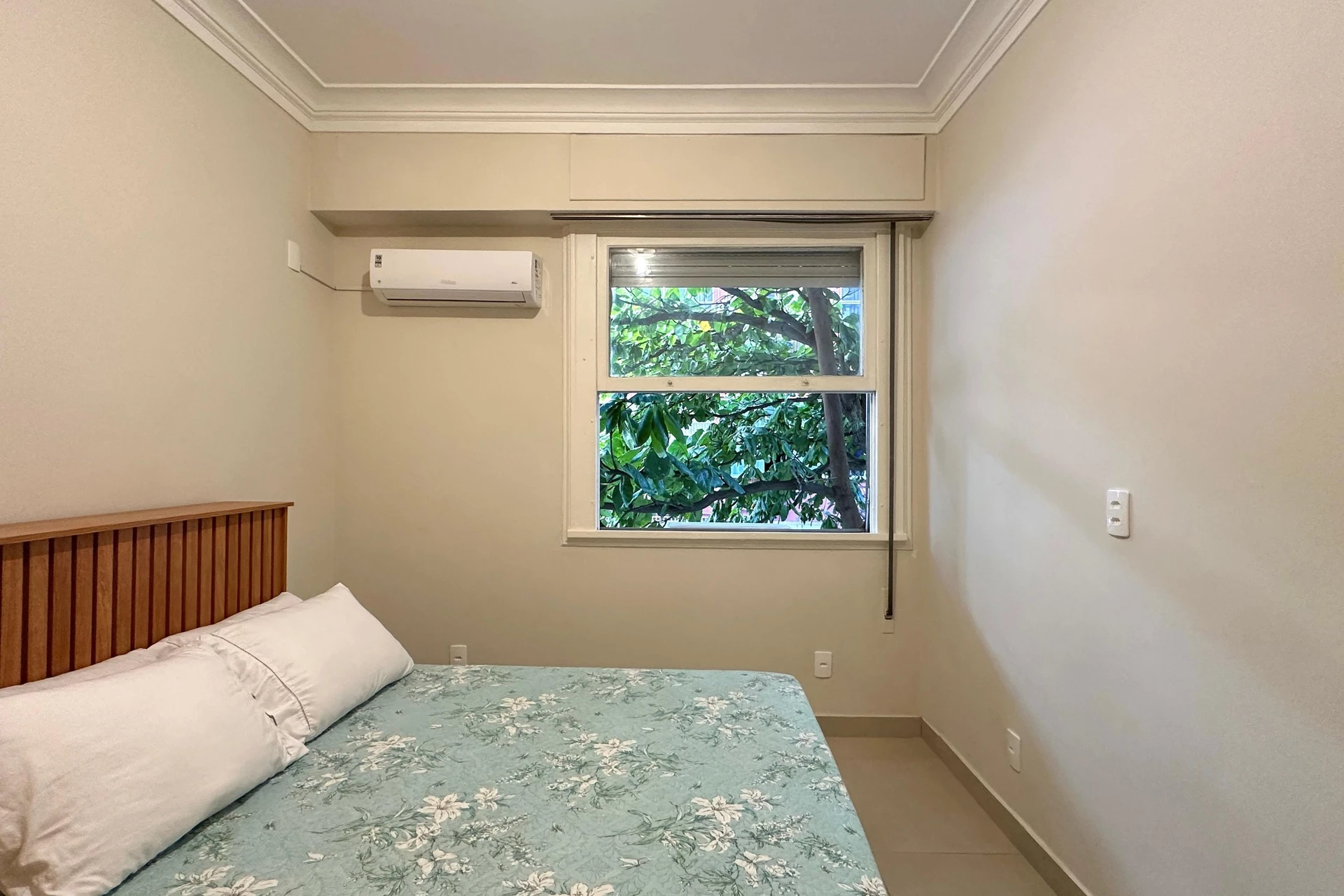 Furnished 1-bedroom apartment with 1 bathroom, no parking — photo 14