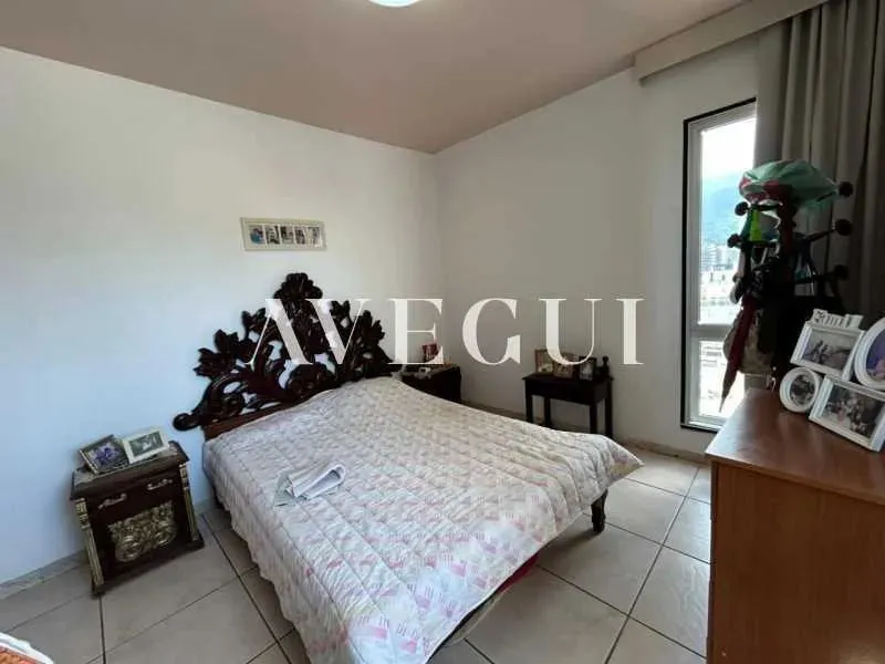 Furnished 4-bedroom apartment with a gas stove kitchen — photo 19
