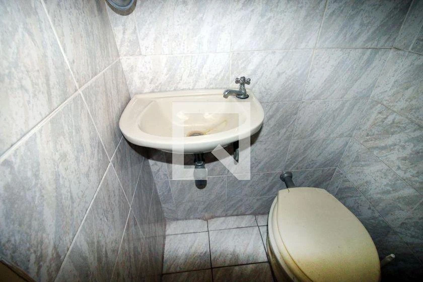 Casa com 3 quartos em 200 m² e 4 banheiros — photo 36