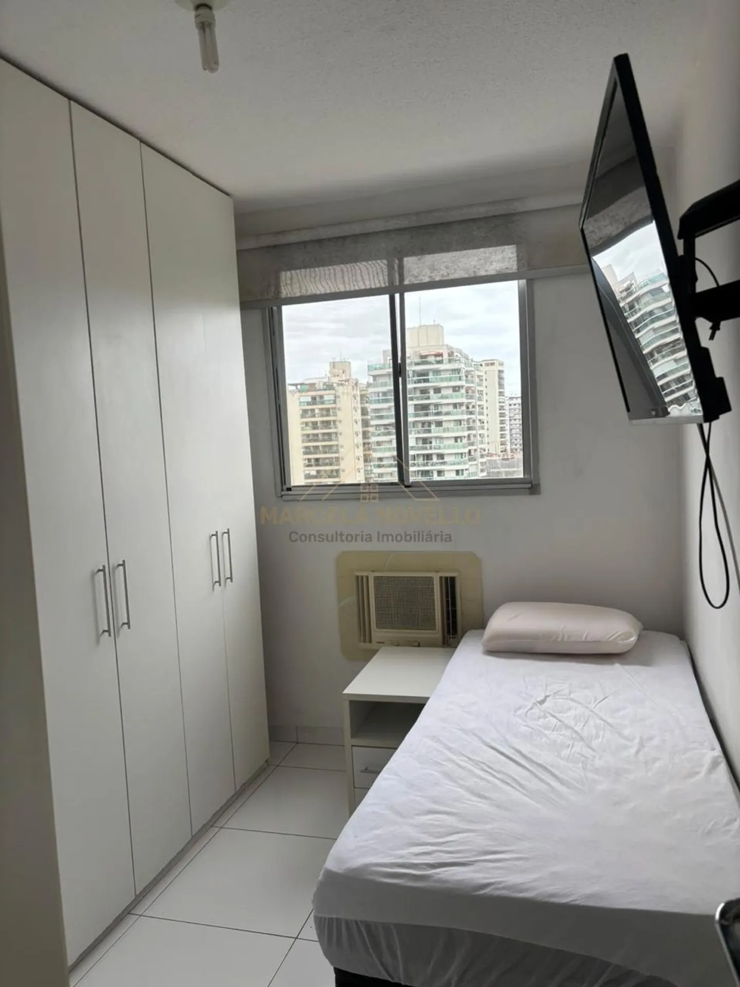 Park view in a 2-bedroom apartment, 52 m² — photo 12