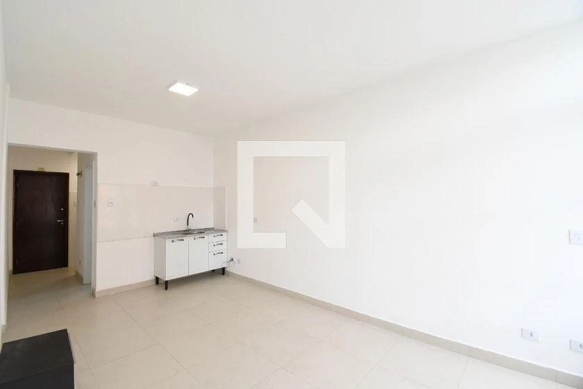 Studio, 32 m² — photo 2
