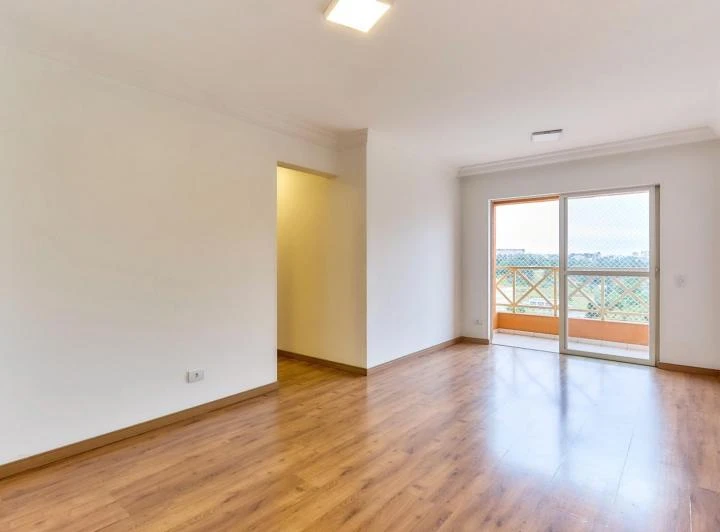 Furnished apartment with 3 bedrooms and 1 ensuite
