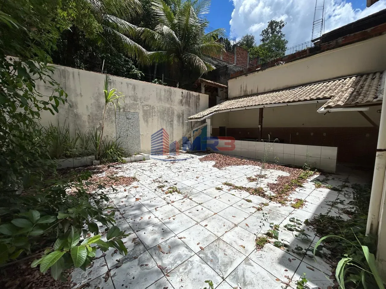 House, 280 m², with a bathtub — photo 26