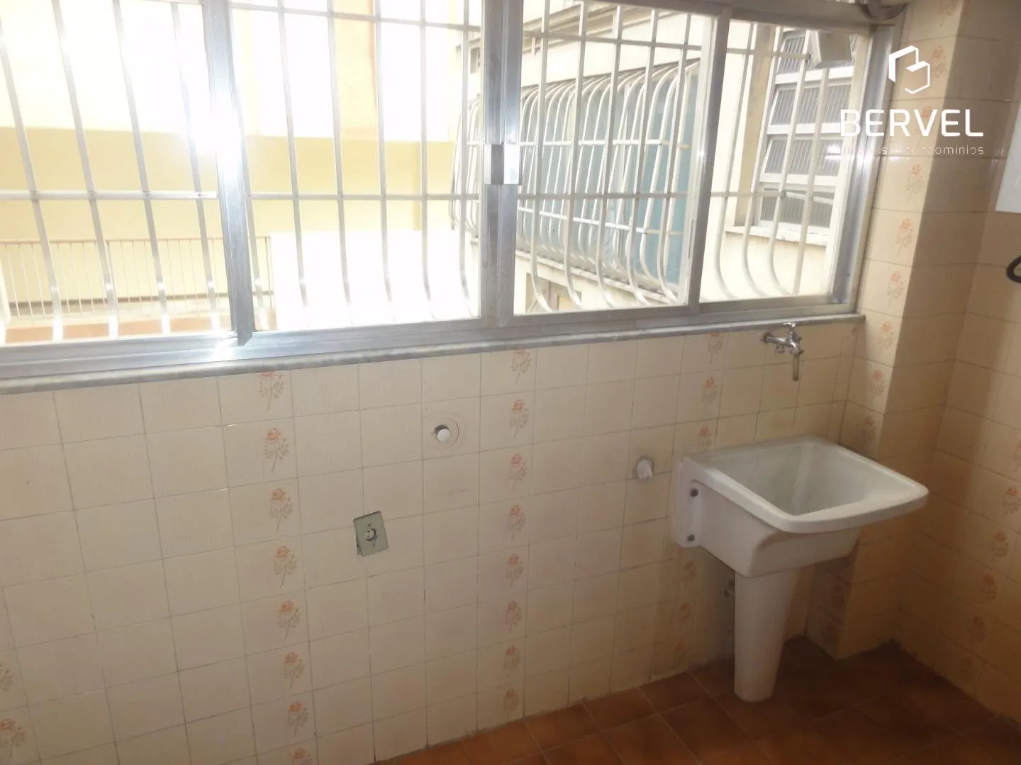 Apartment, 91 m², with a private BBQ — photo 4