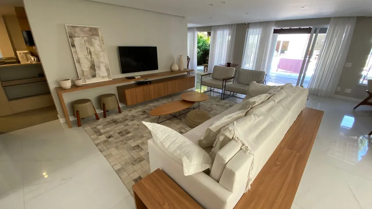 500 m² house with 4 bedrooms and a terrace — photo 10