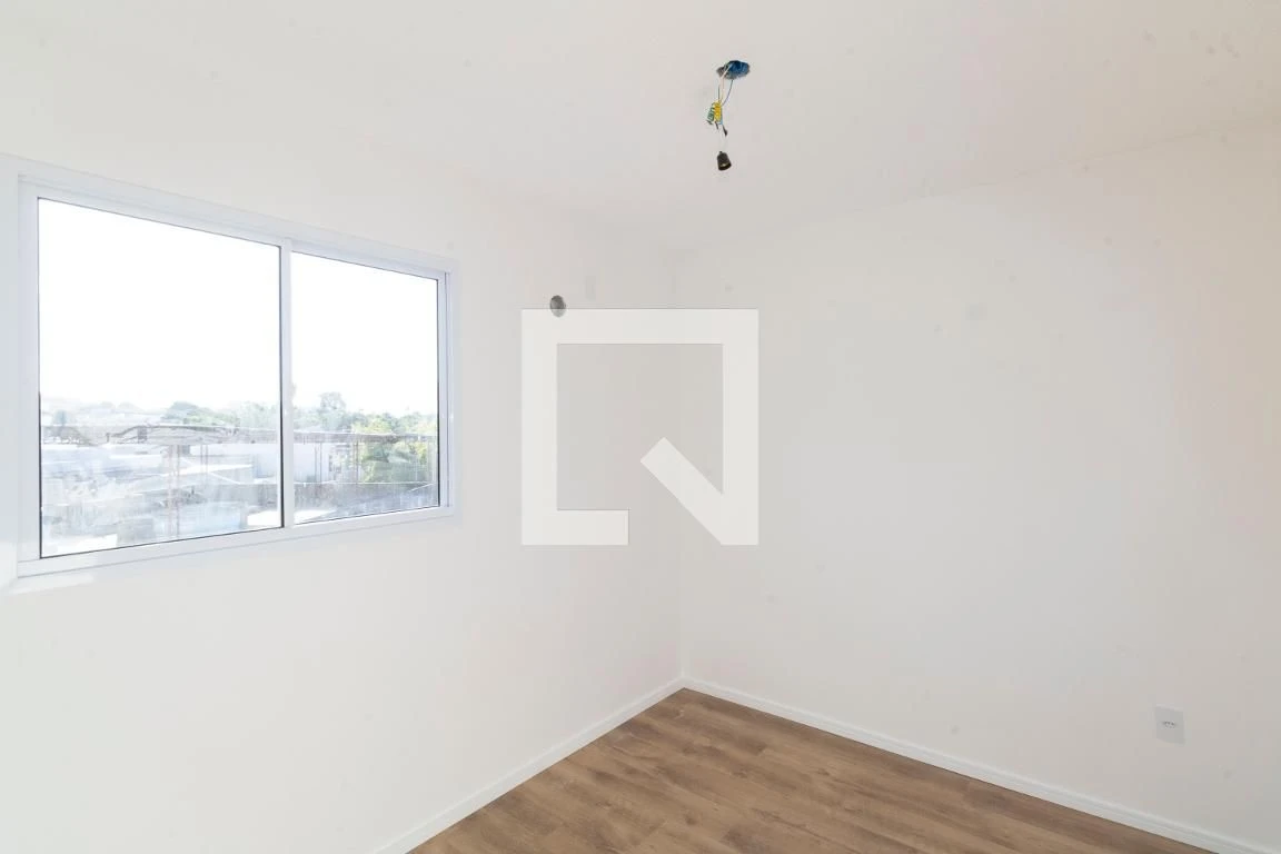 2-bedroom apartment with 1 bathroom, no parking — photo 35