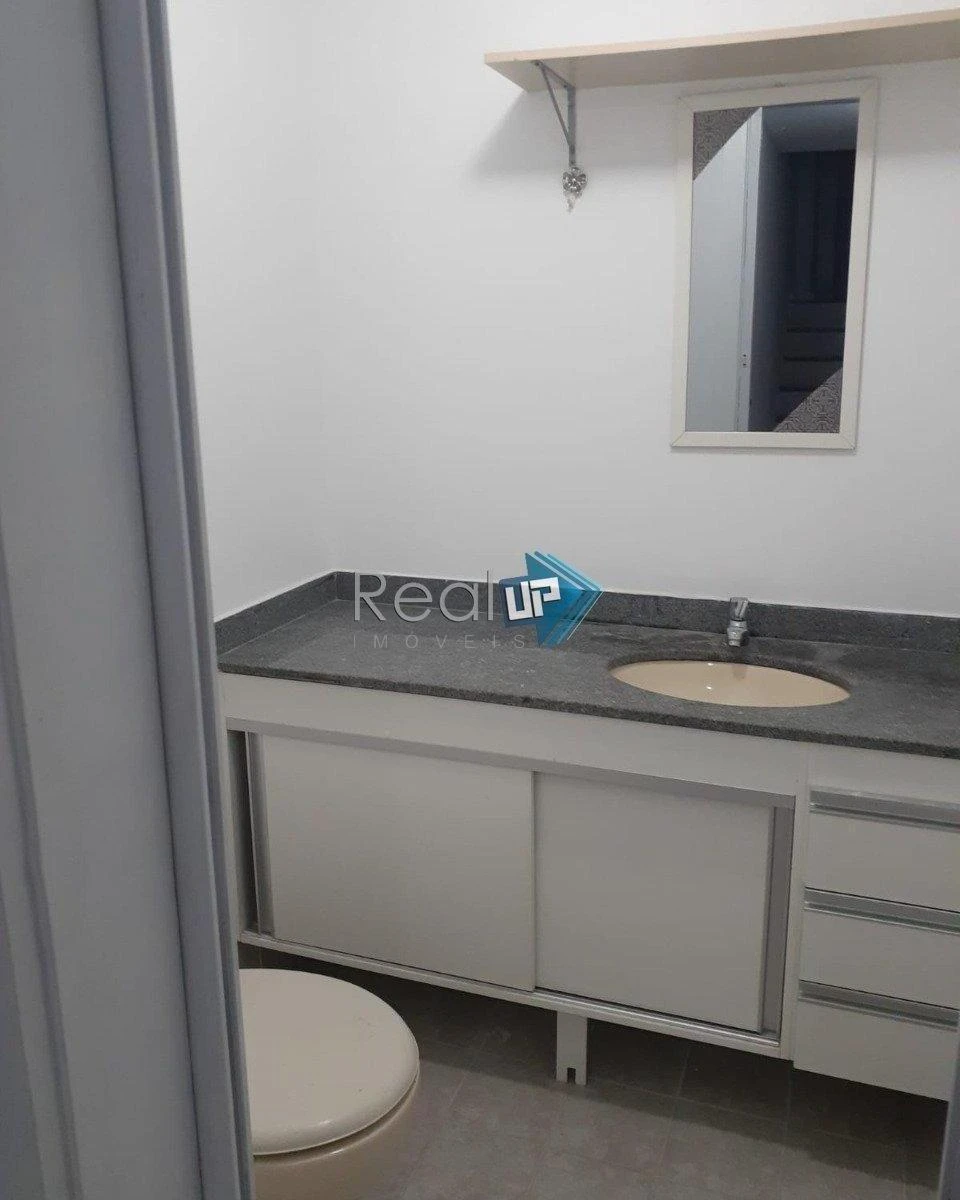 87 m² apartment with 2 bedrooms and a balcony — photo 13