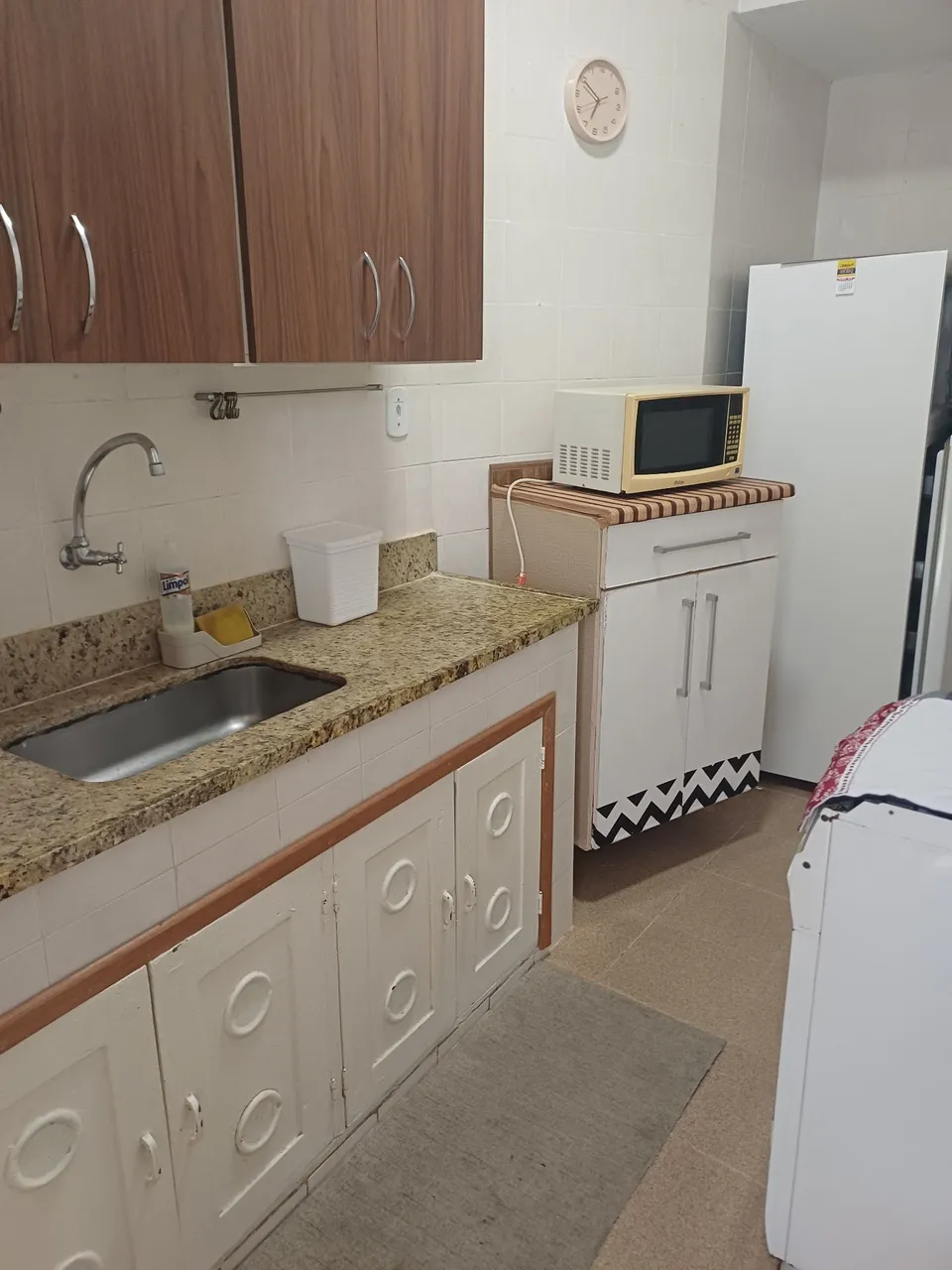 3-bedroom apartment with 3 bathrooms and separate kitchen — photo 5