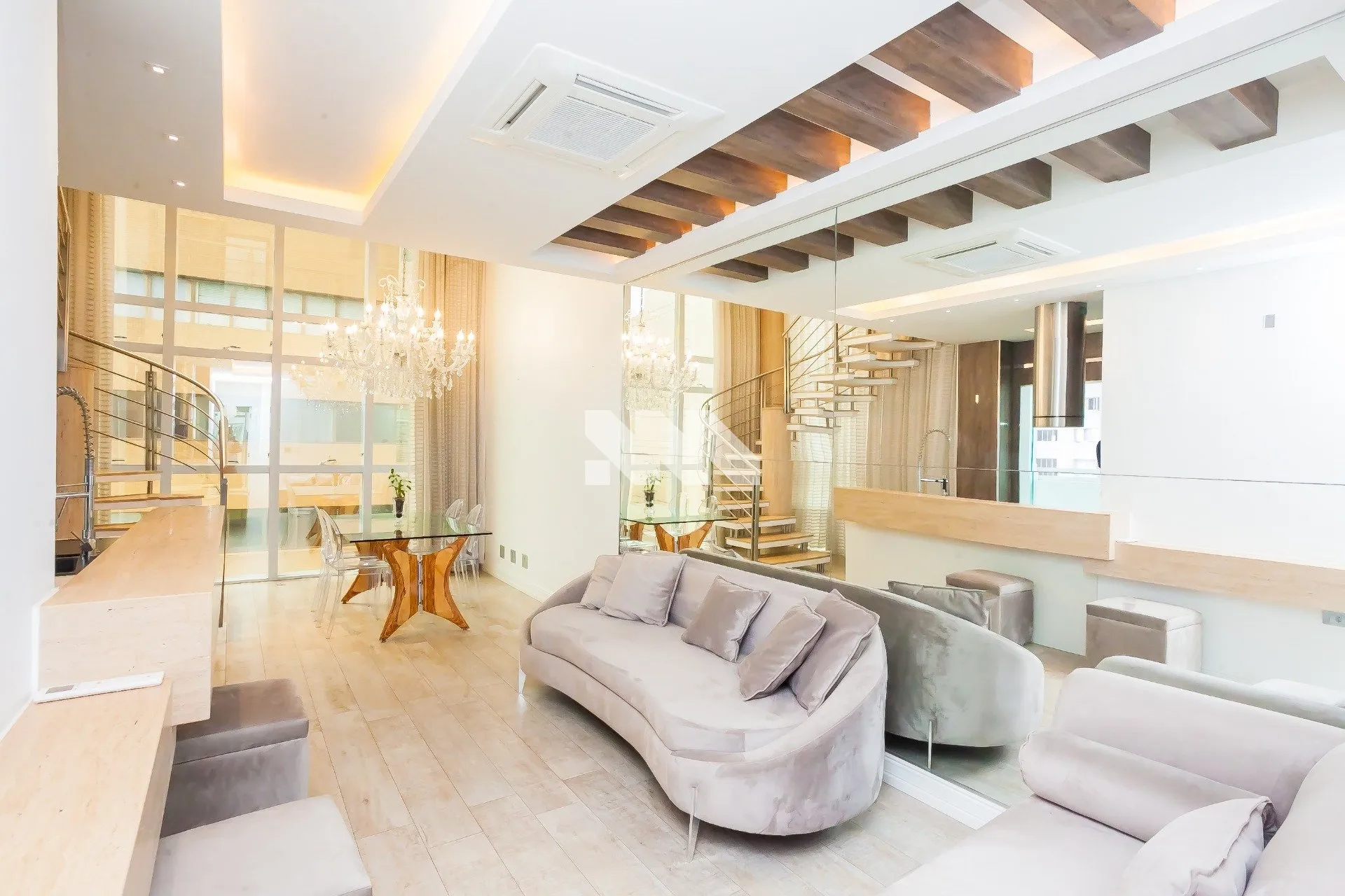 Furnished 154 m² apartment on the 9th floor — photo 24