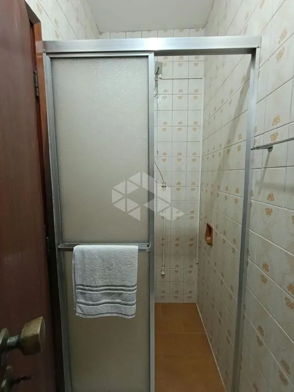 House, 600 m², with a bathtub — photo 36