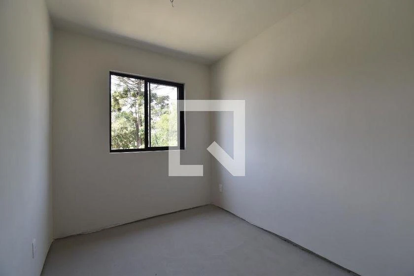 Balcony with a grill in a 2-bedroom apartment, 53 m² — photo 27