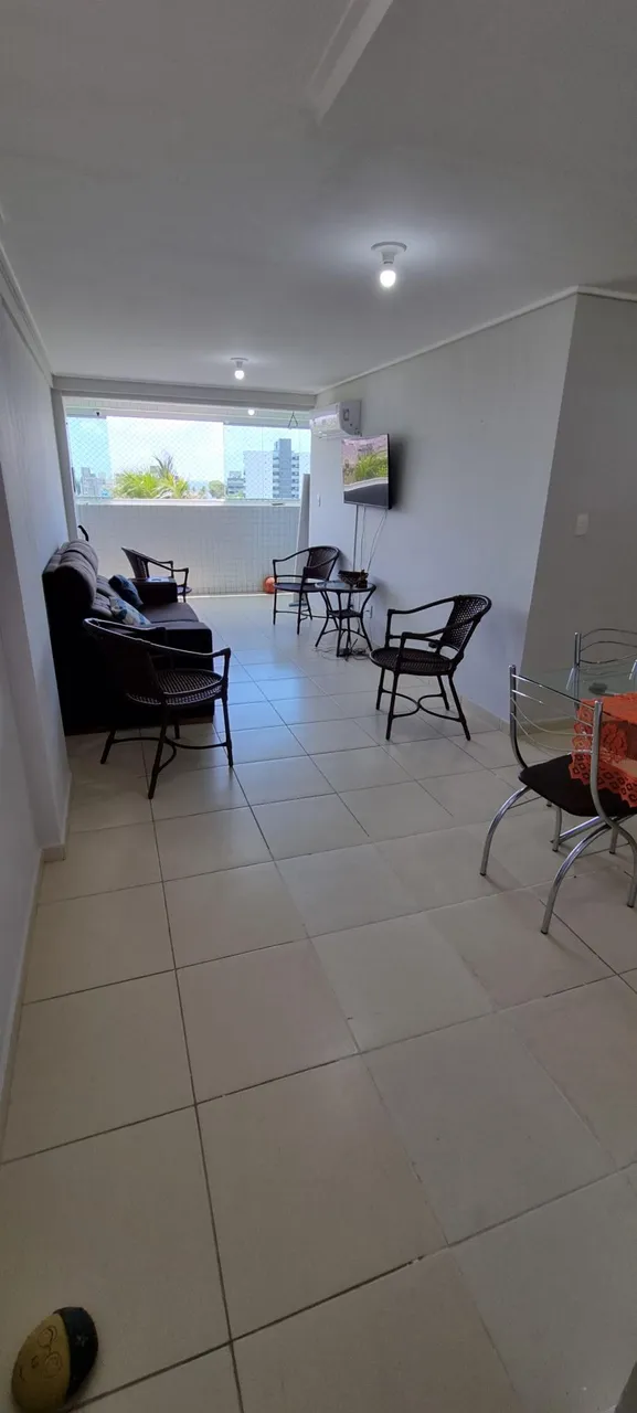 Furnished 2-bedroom apartment with 2 parking spaces