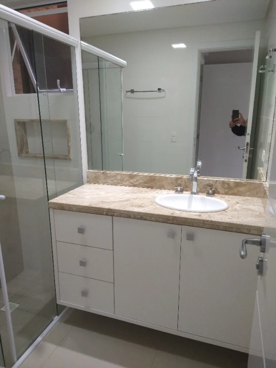 3-bedroom apartment with a home office in Curitiba — photo 8