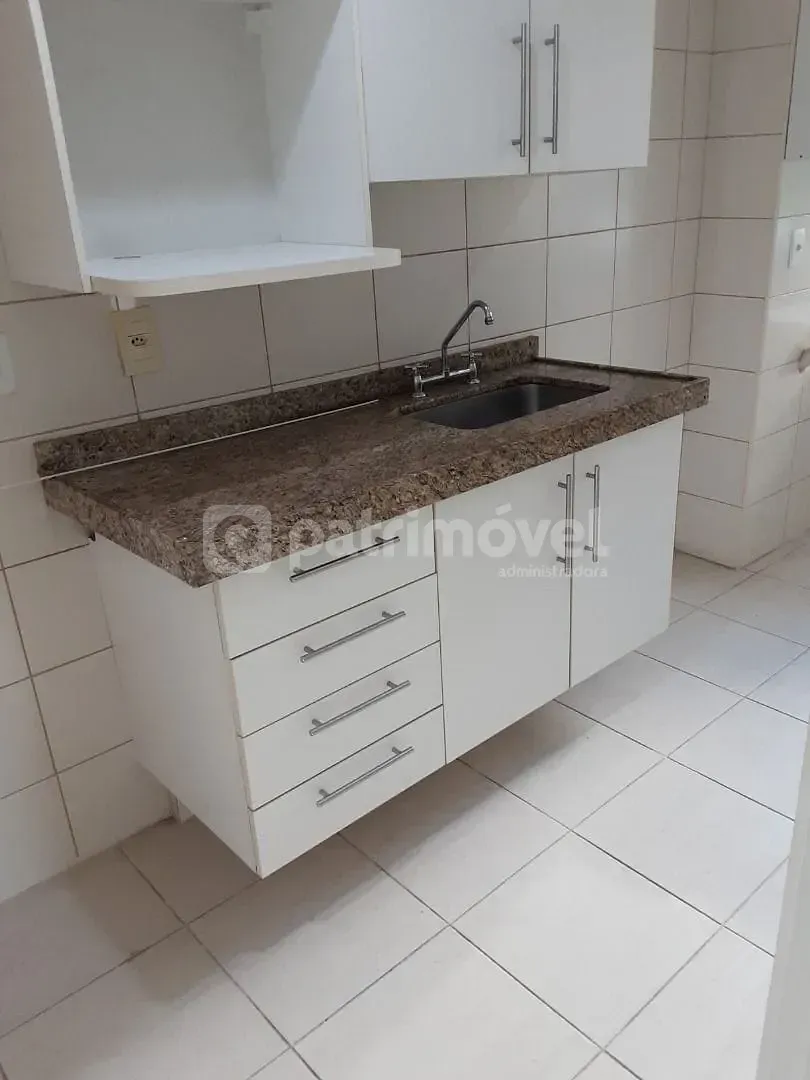 2-bedroom apartment in a building with a sauna — photo 12