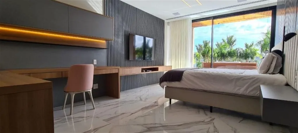 House with 5 en-suite bedrooms and 665 m² garden — photo 6