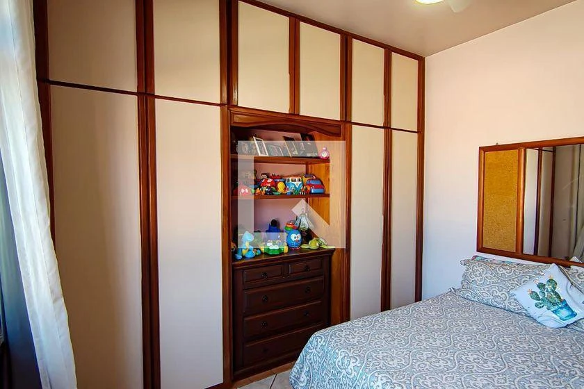 Casa de 420 m² com 4 quartos, 3 vagas e quintal — photo 10