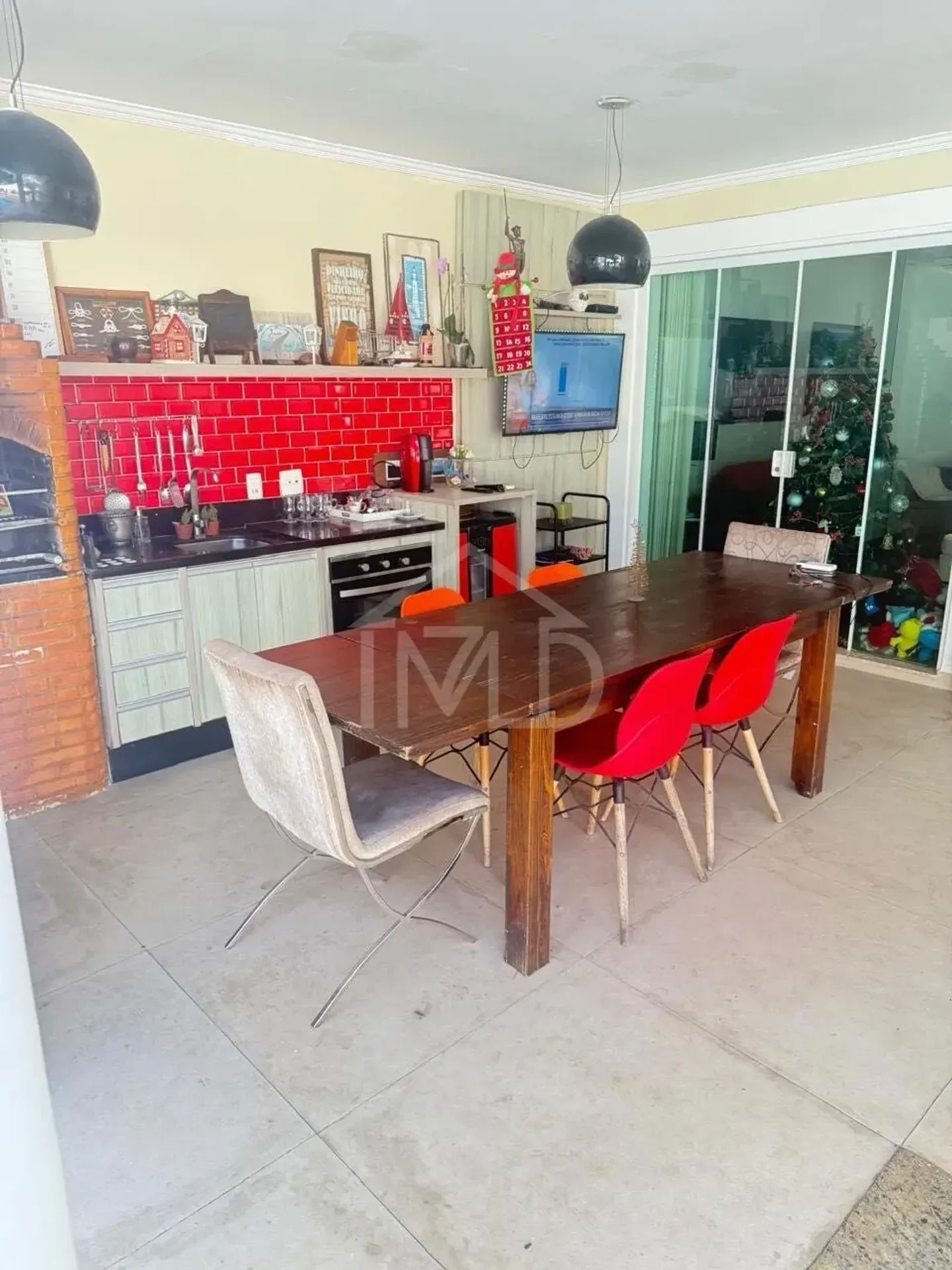 Furnished house with 5 bedrooms and a closed kitchen — photo 18