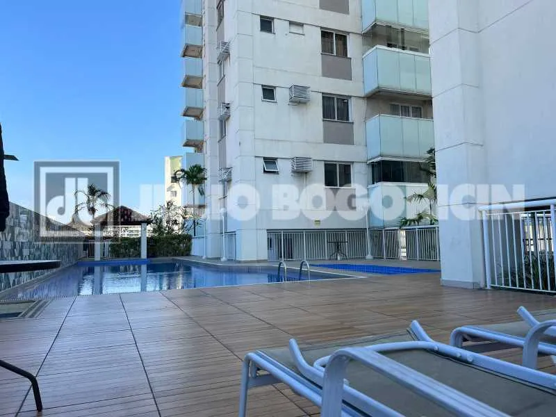Apartamento com 2 dormitórios e lavanderia com máquina — photo 8