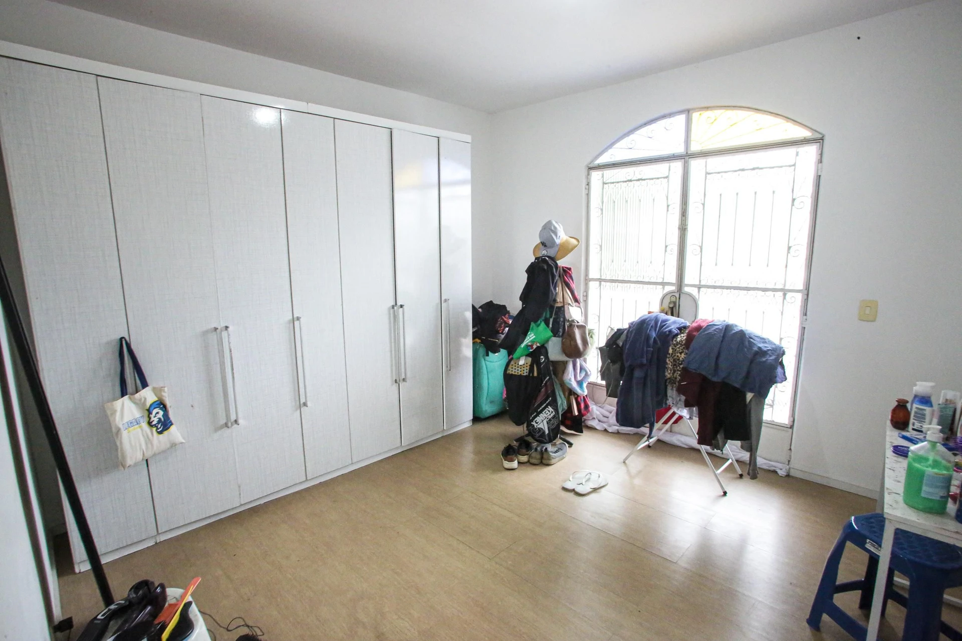 Furnished house, 417 m², with a garden — photo 15