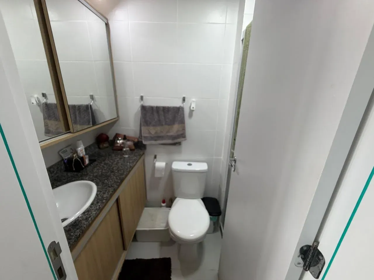 Walk-in closet in a 2-bedroom apartment, 40 m² — photo 22