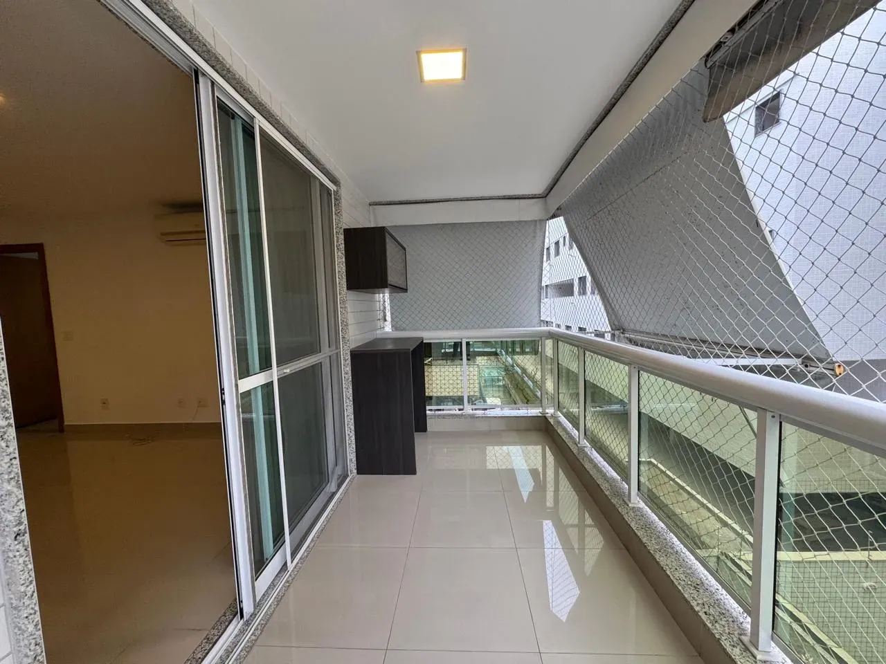 2-bedroom apartment, both with their own bathrooms, 96 m² — photo 13