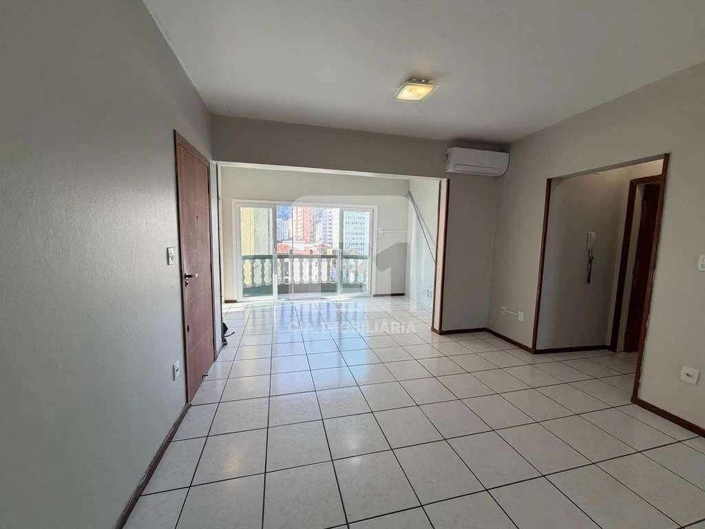 4-bedroom apartment with 168 m² and 1 suite — photo 5
