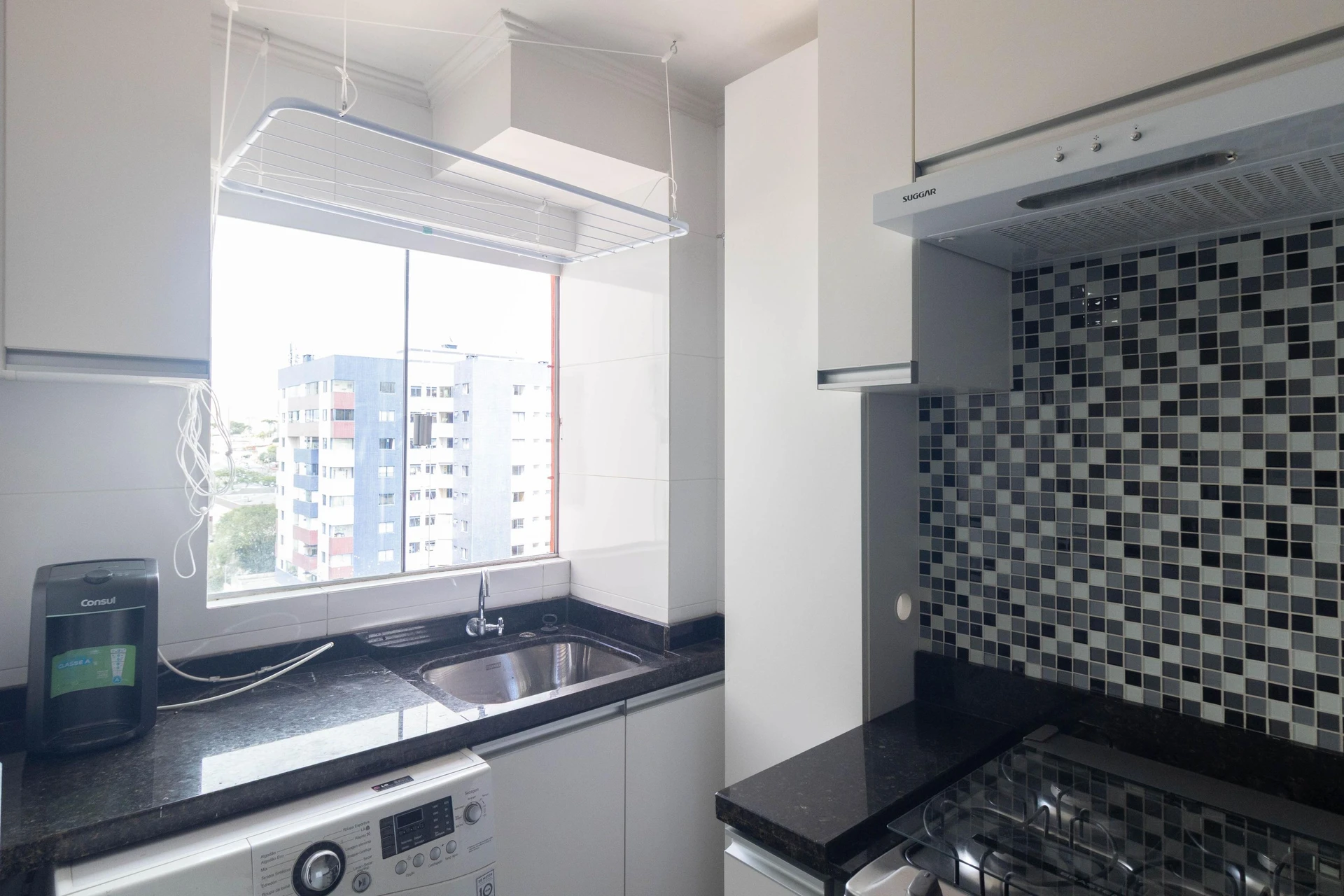 One-bedroom apartment with a washing machine in Curitiba — photo 5