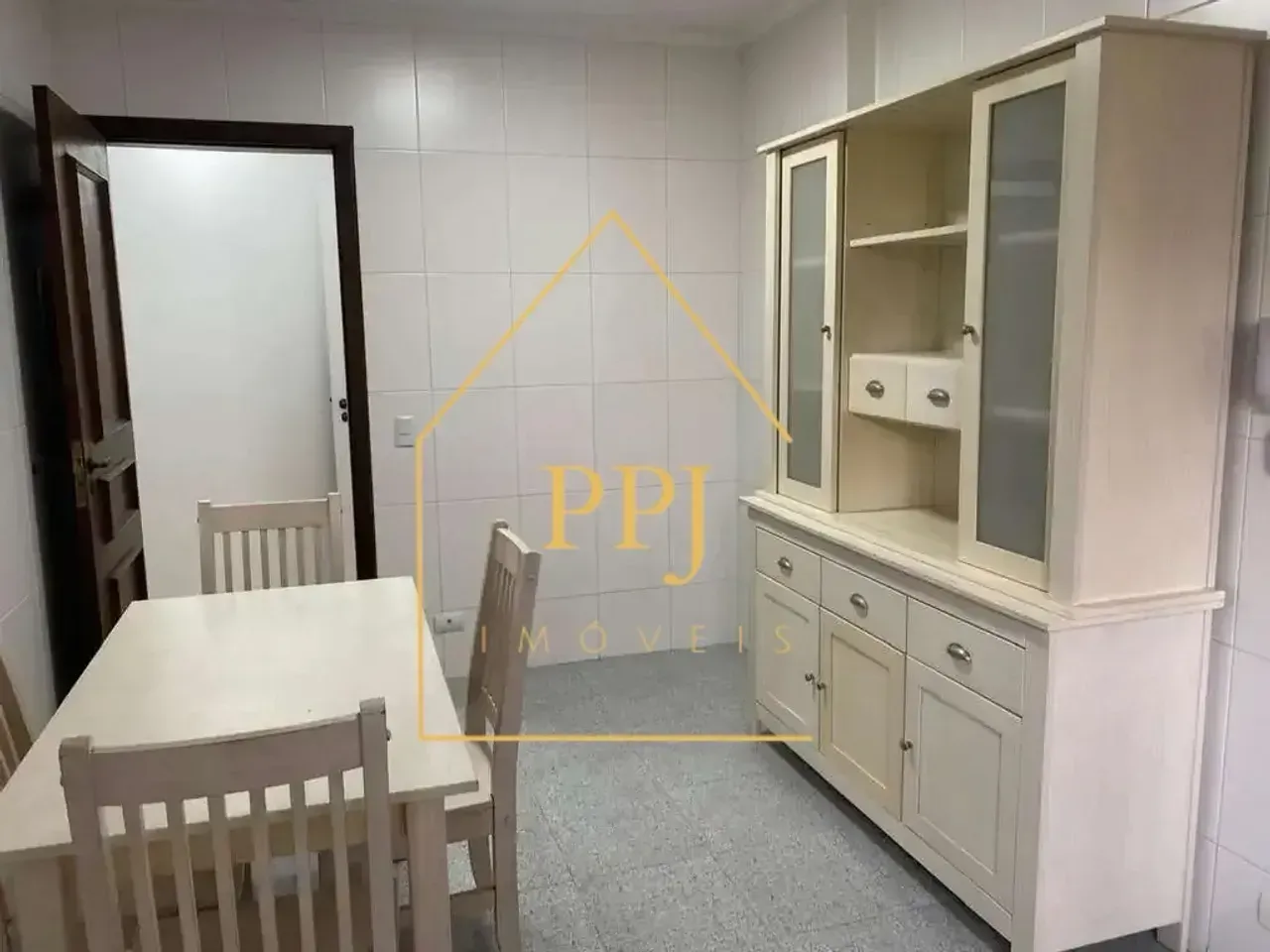 Квартира с 4 спальнями и 4 ванными, 2 парковочных места — photo 2