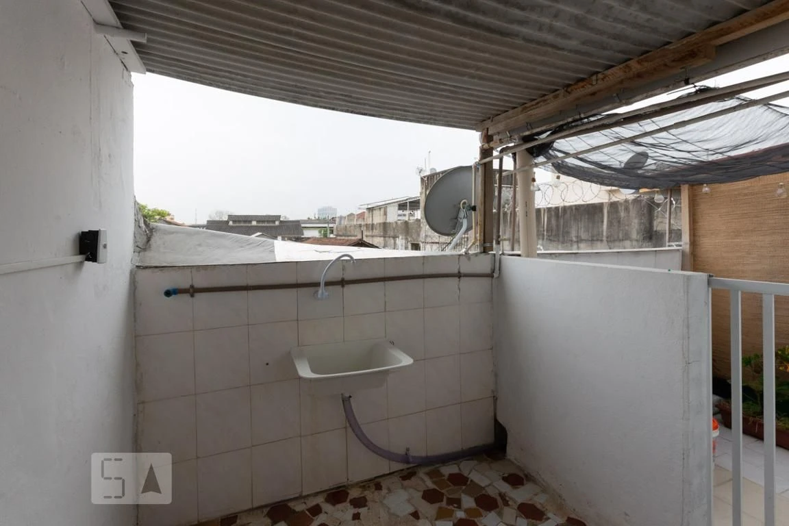 Unfurnished house with 2 bedrooms and 1 bathroom — photo 11