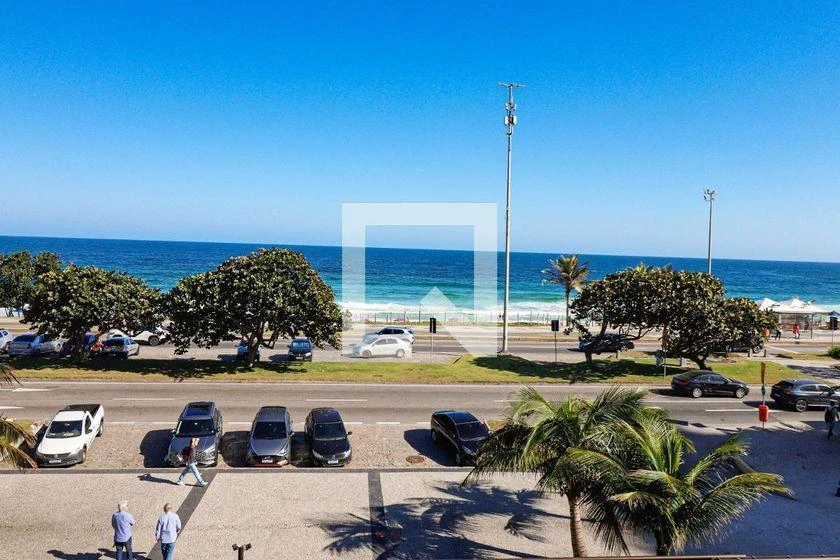 2-bedroom apartment with a water view in Rio de Janeiro — photo 7