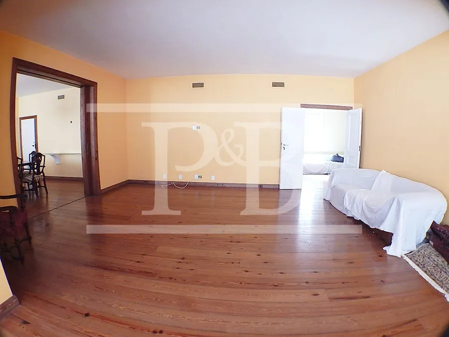 4-bedroom apartment with 3 bathrooms, 420 m² — photo 16