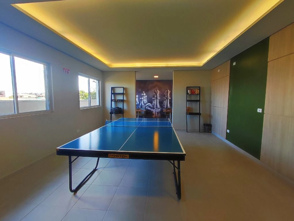 2-bedroom apartment with wood or laminate floors in Curitiba — photo 29