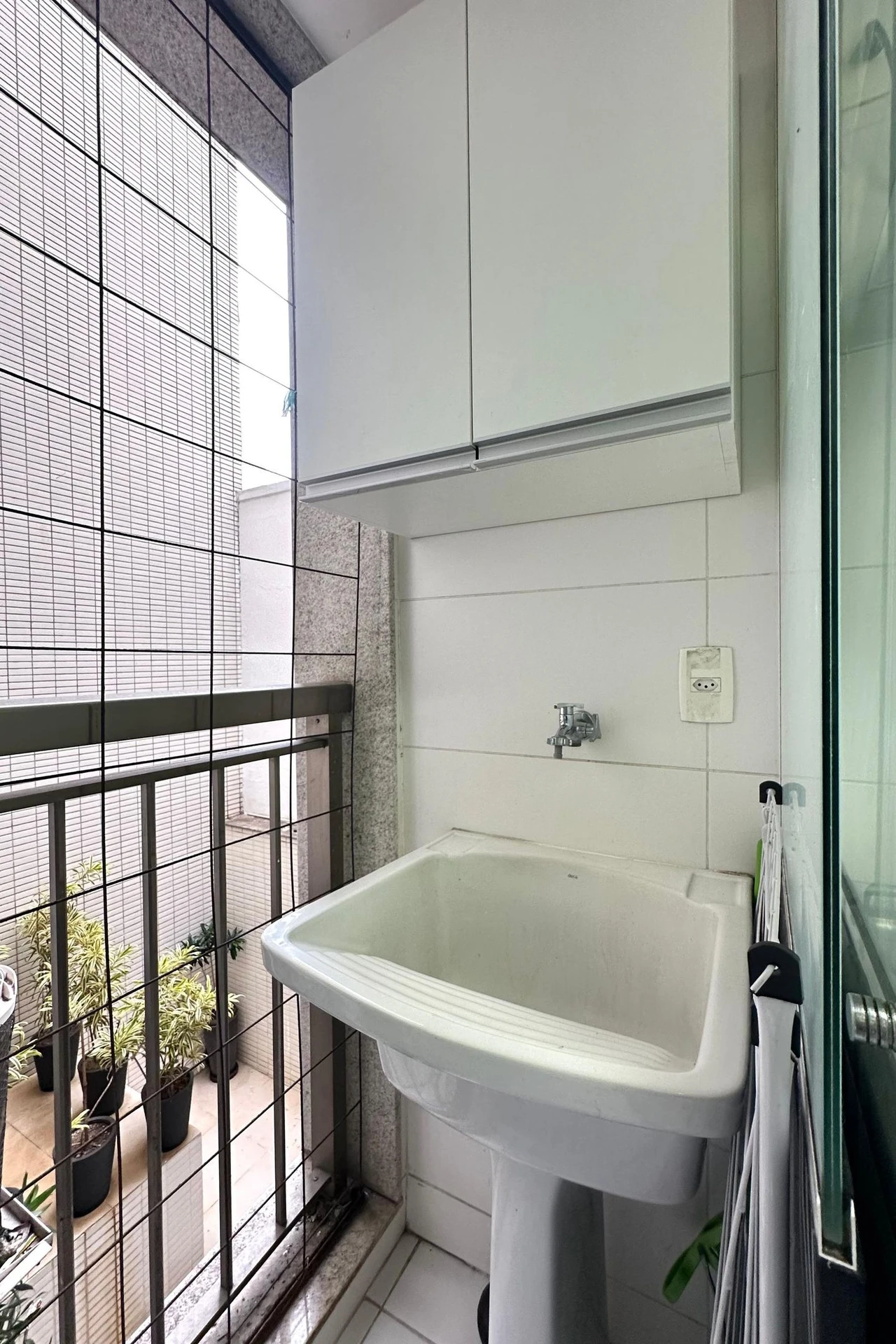 Apartamento mobiliado, 101 m², com janelas do piso ao teto — photo 37