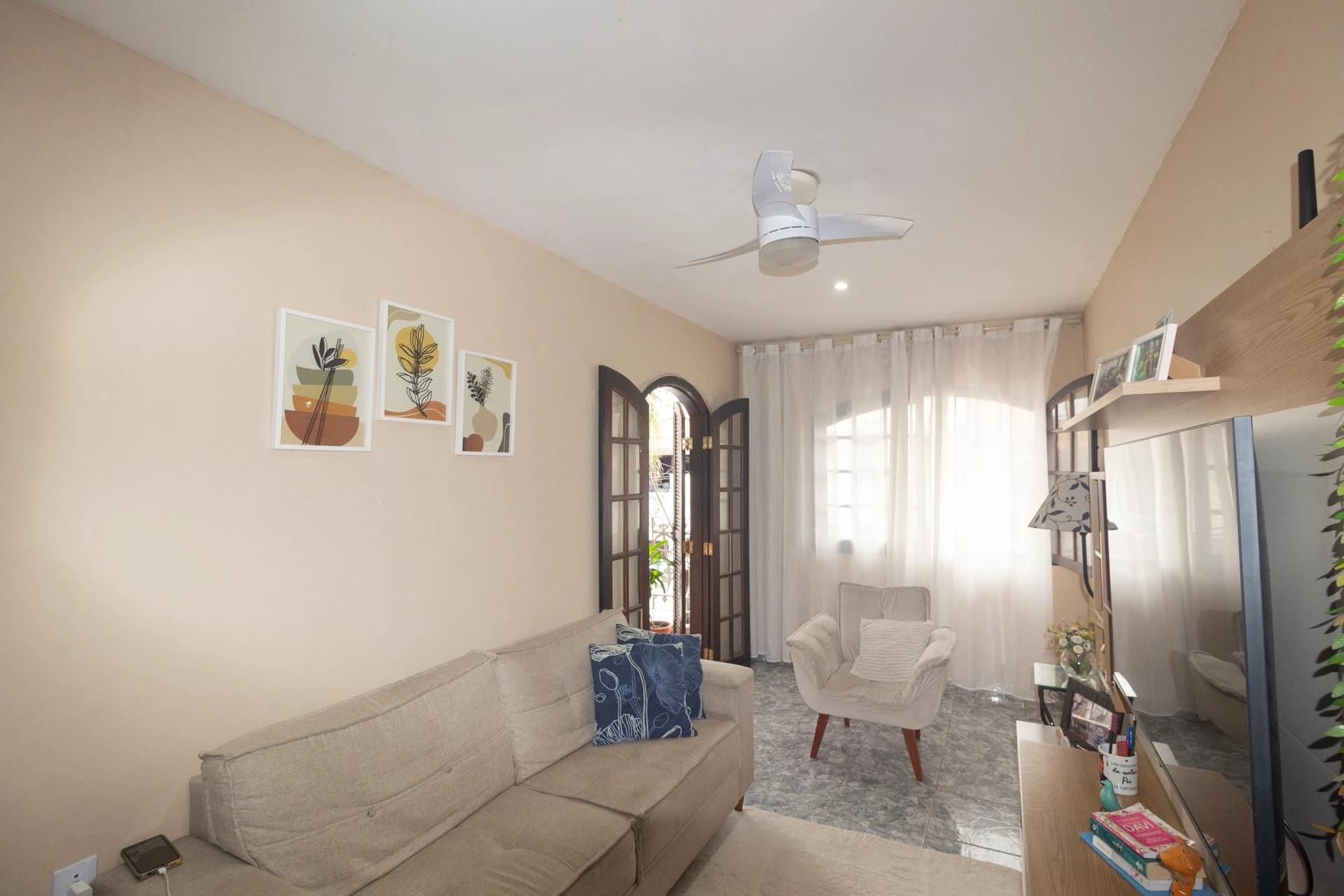 Будинок 120 м² із садом та балконом із грилем — photo 25