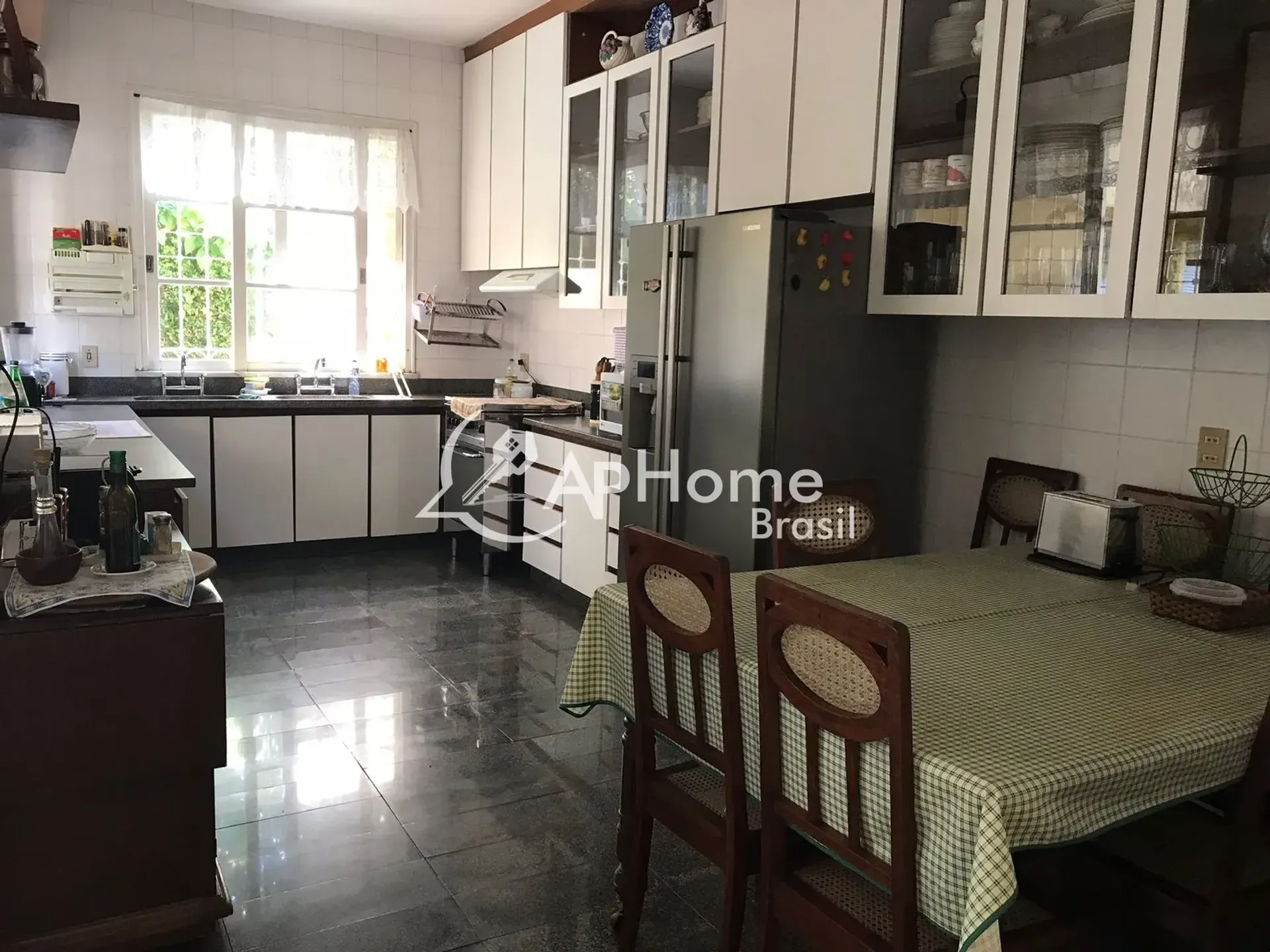 Casa de 4 quartos com banheira, Alto da Boa Vista — photo 2