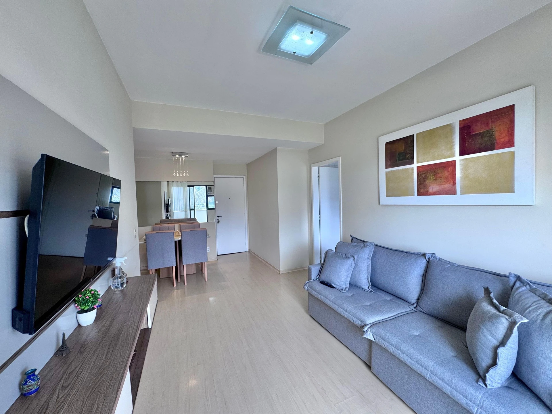 2-bedroom apartment with a mountain view in Rio de Janeiro — photo 14