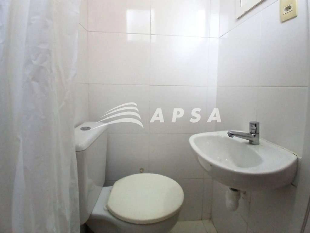 300 m² house with 4 en-suite bedrooms and private BBQ — photo 7