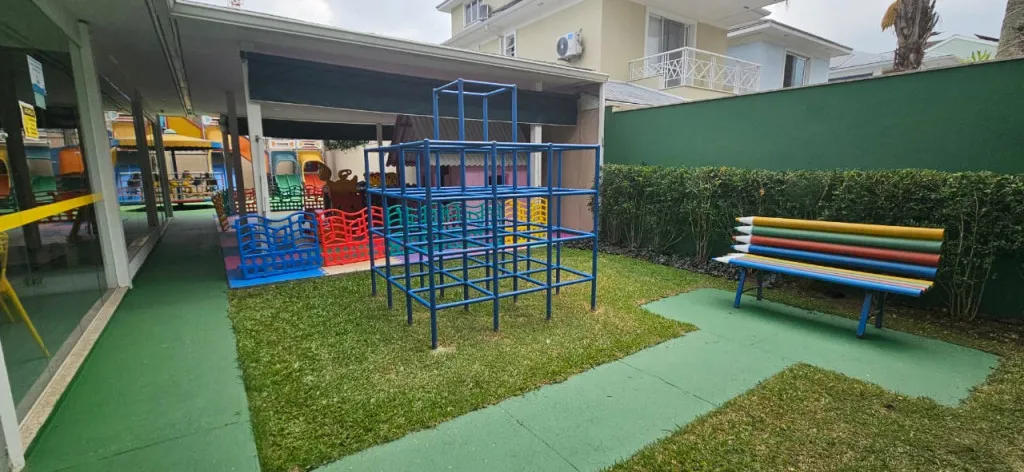 Duplex house for rent with 4 bedrooms and 5 bathrooms — photo 64