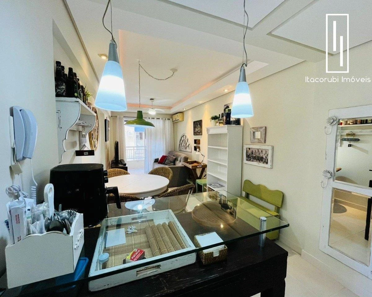 Furnished 98 m² apartment with 3 bedrooms and en-suite