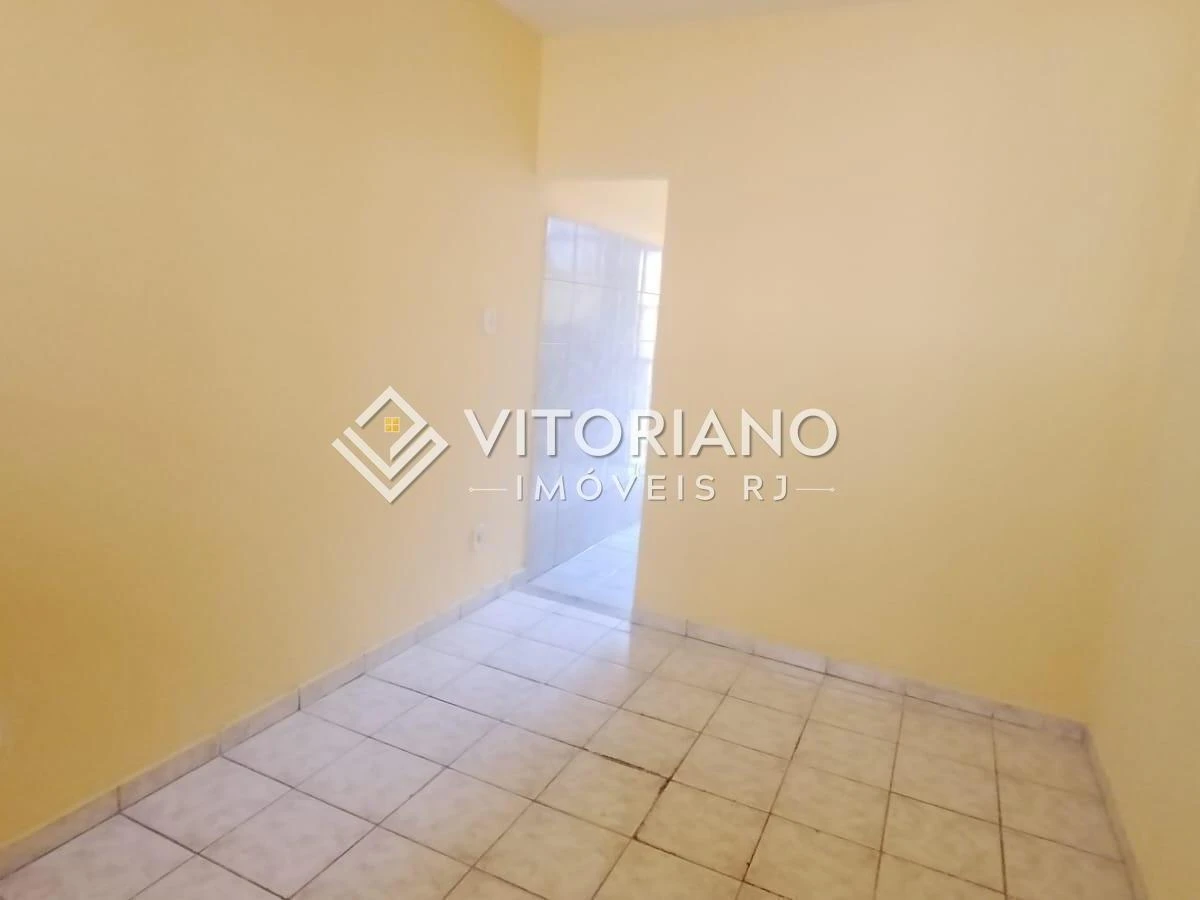 Casa de 28 m² e 1 quarto, Marechal Hermes