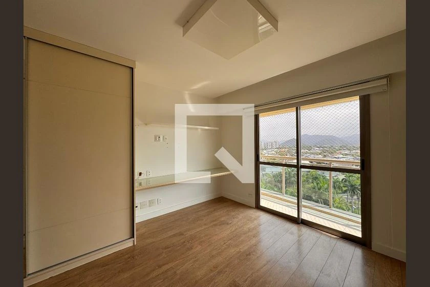 4-bedroom apartment with 4 en-suites and 3 parking — photo 17