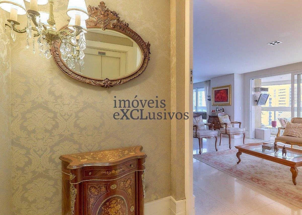 Furnished 240 m² apartment with 3 en-suites — photo 45