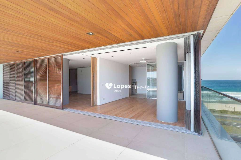Furnished 130 m² apartment with 1 bedroom and private BBQ — photo 16