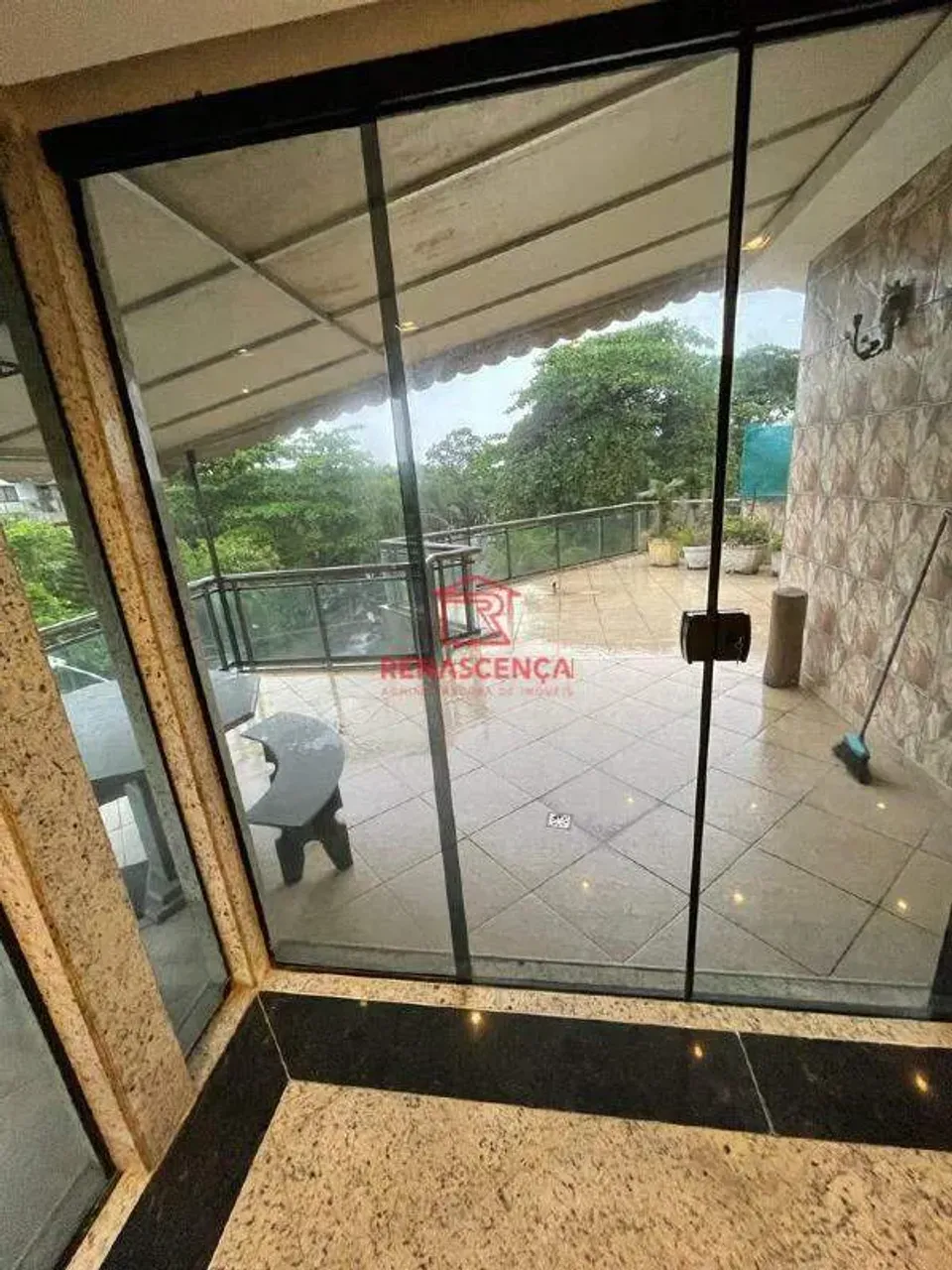 Penthouse with 3 bedrooms and 3 bathrooms — photo 12