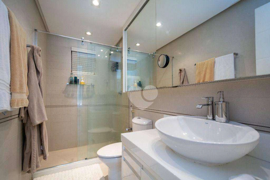 Furnished house with 7 en-suite bedrooms and 10 baths — photo 16