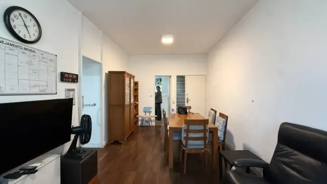80 m² apartment with 2 bedrooms, fitted kitchen and 1 parking — photo 3