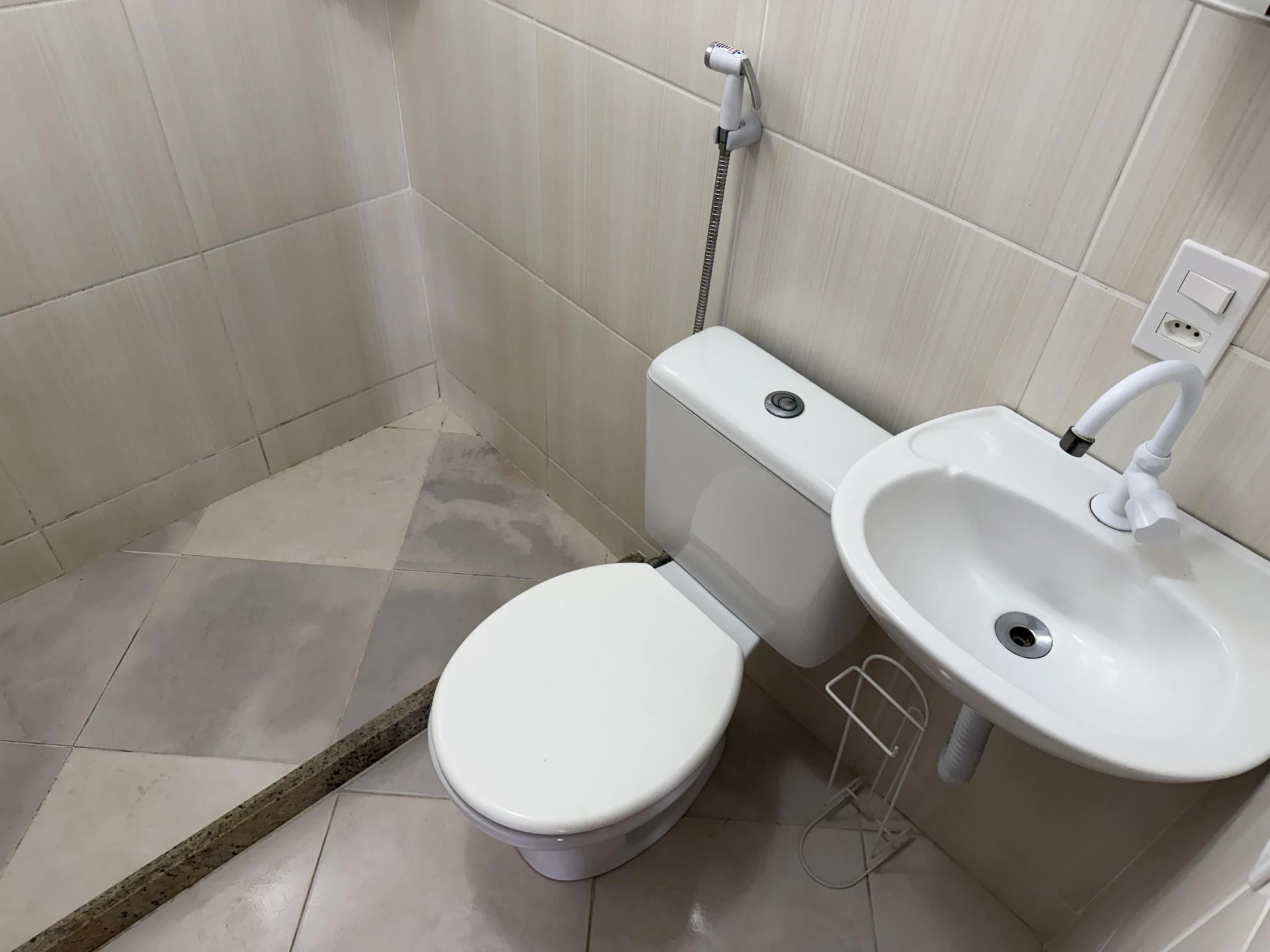 2-bedroom house, 1 with its own bathroom, 90 m² — photo 53