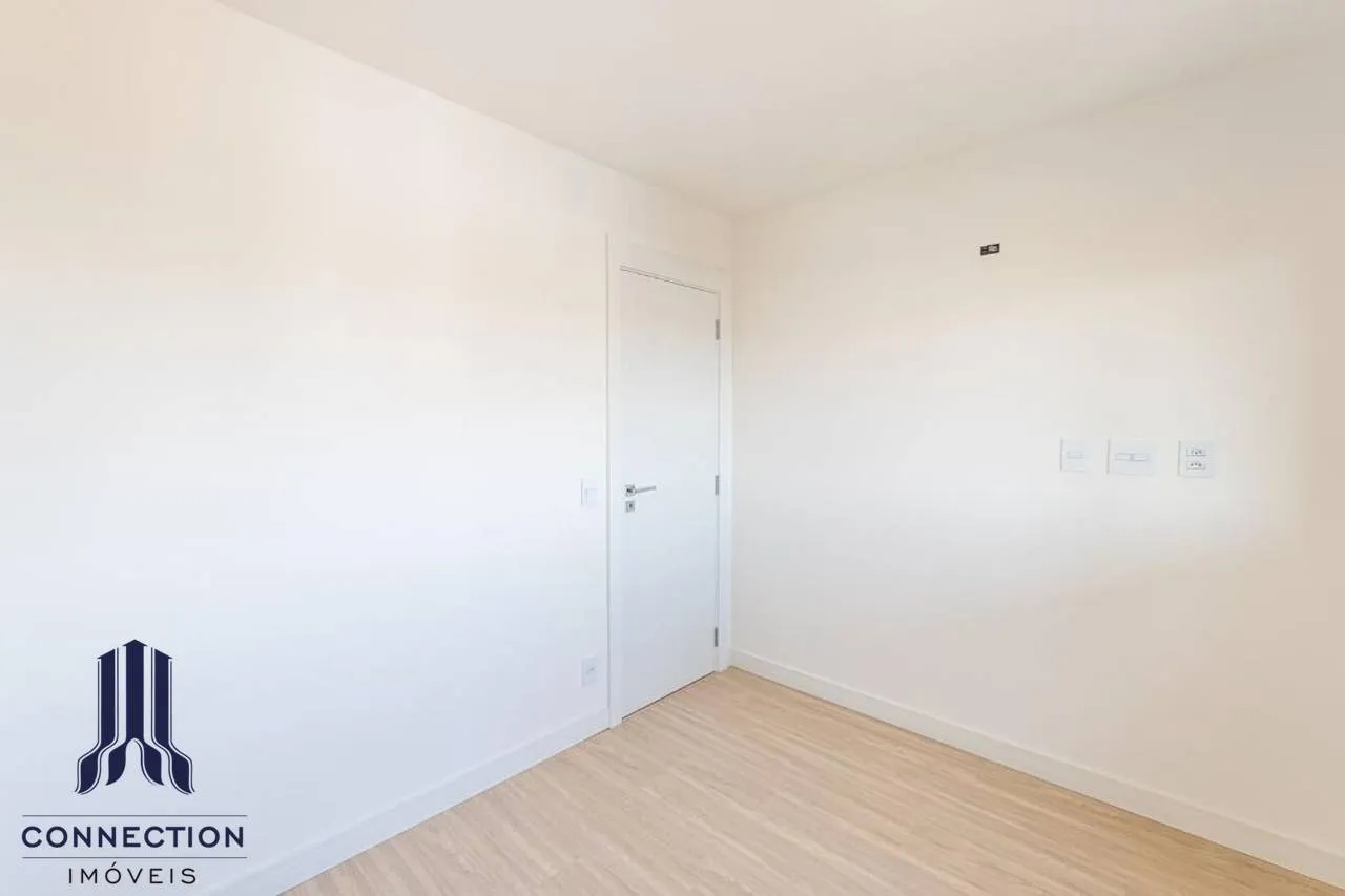 Floor-to-ceiling windows in a 2-bedroom apartment, 83 m² — photo 19