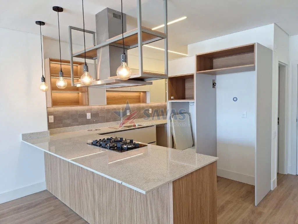 3-bedroom apartment in a building with a coworking space