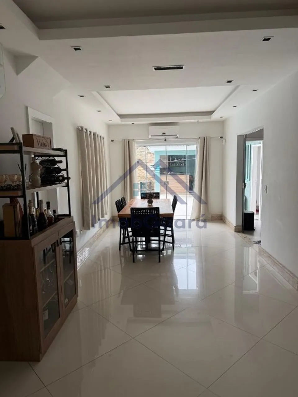 Furnished house with open-plan kitchen and gas stove — photo 12